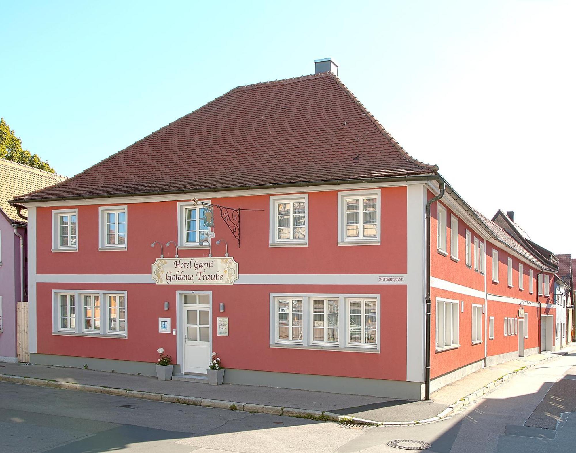 Hotel Garni Goldene Traube Bad Windsheim Exterior foto